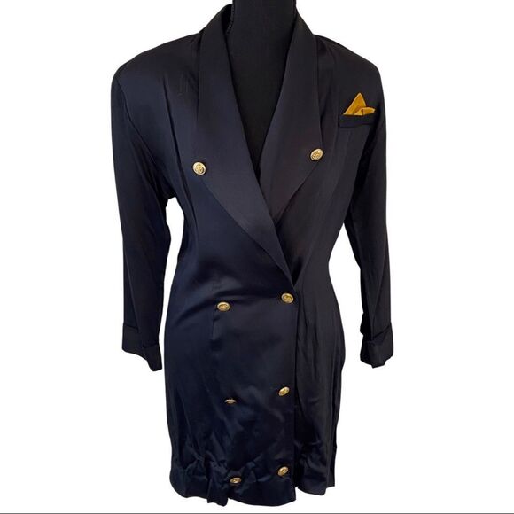 Jackets & Blazers - 🚨FINAL OFFER Vintage Blake Adams Navy Blue Blazer Size 7/8